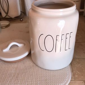 Coffee container